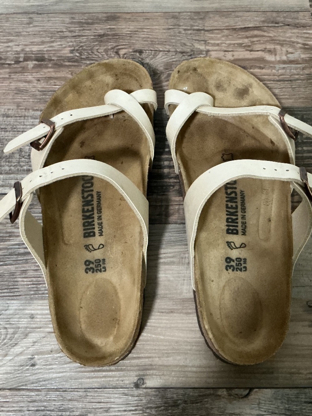 Birkenstock Mayari Sandals - Read